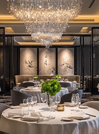 By Muxtar Musichall Restaurant & Pub